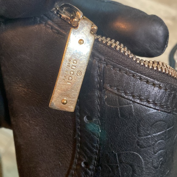 Gucci medium-sized hobo bag 	W16.5 x H11.8 x D0.8inch Handle Height：9.1 902 - Picture 7 of 16